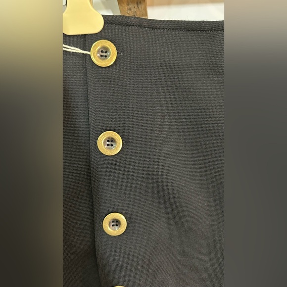 NWT Chloe Black Wool Knit Mini Skirt Gold Tone Button Detail FR 42 (US 10) - Picture 12 of 14